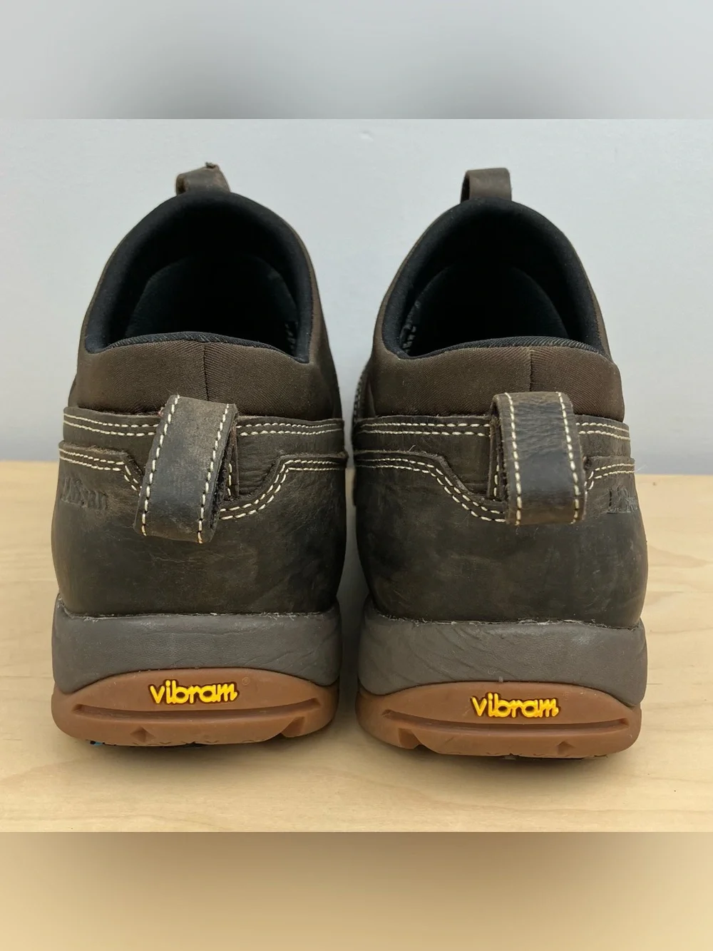 L.L. Bean Men’s Size 10.0 M Storm Chaser Low Slip On Brown Leather Duck Boots